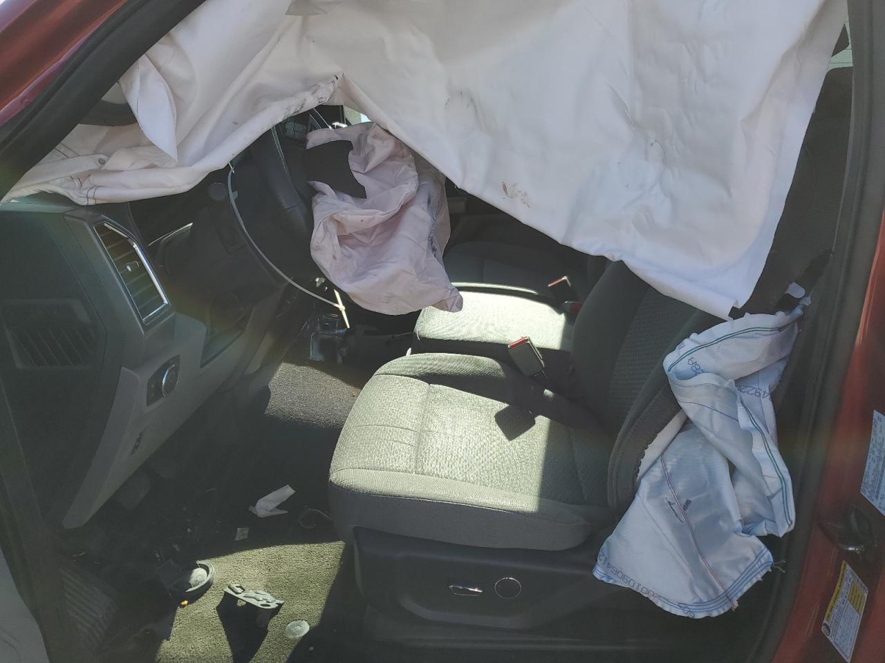 2016 Ford F150 - Фото 7