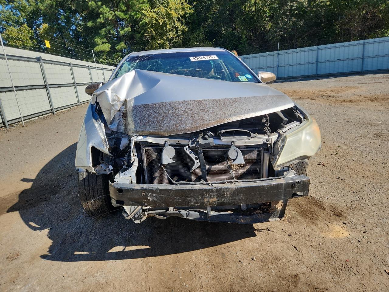 2013 Toyota Camry Le - Image 5