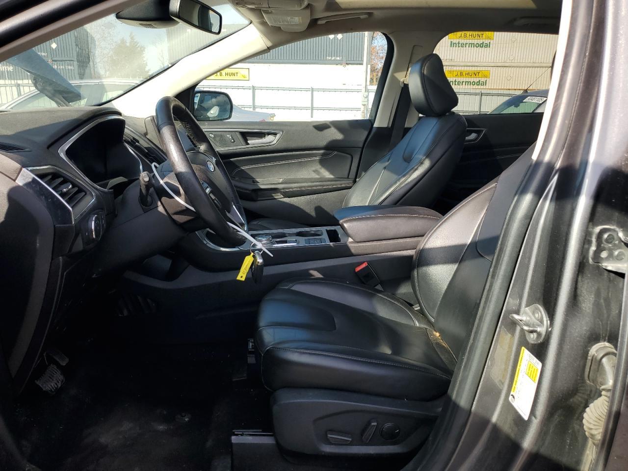 2021 Ford Edge Titanium - Фото 7