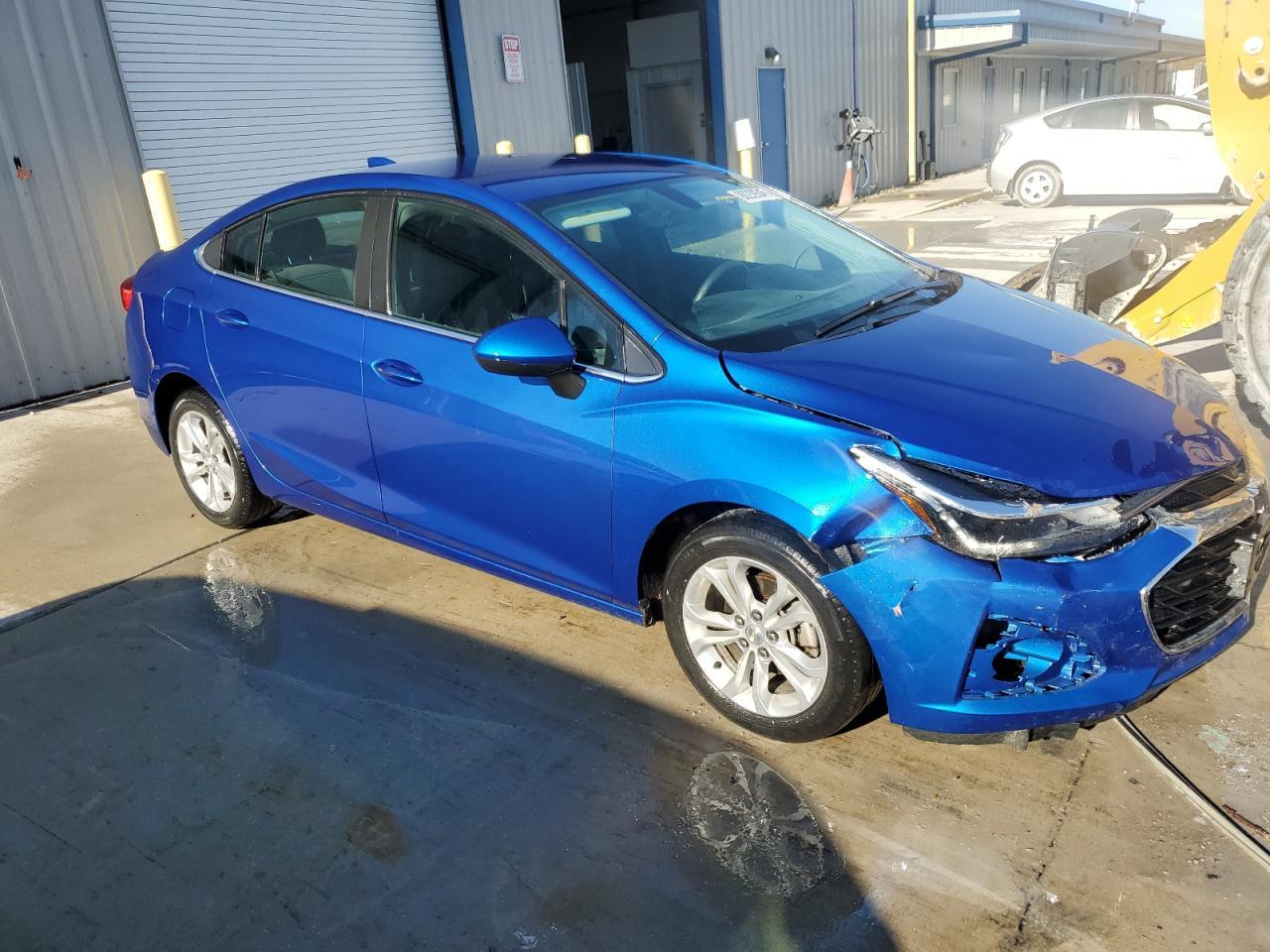 2019 Chevrolet Cruze Lt - Фото 4