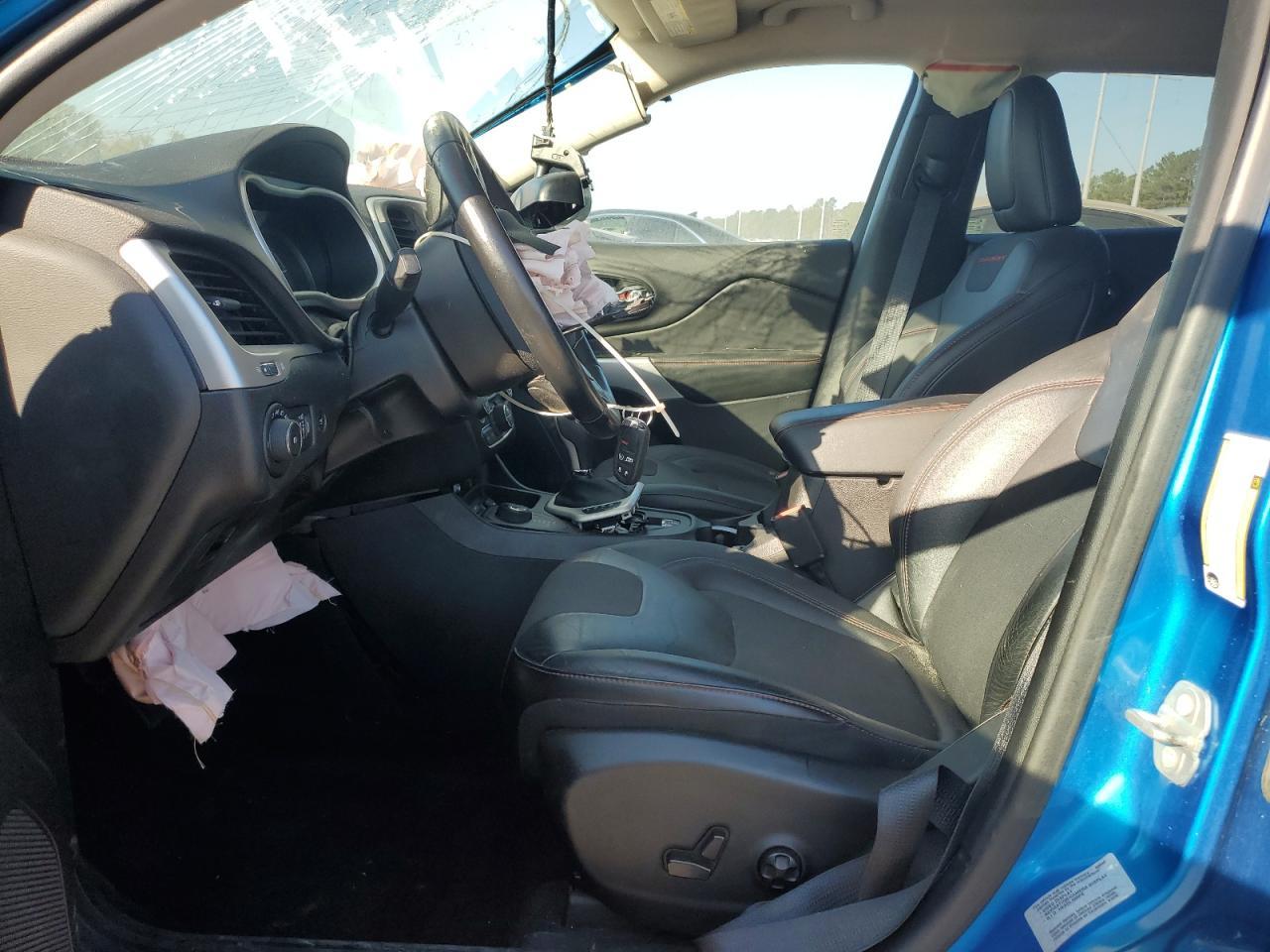 2017 Jeep Cherokee Trailhawk - Фото 7