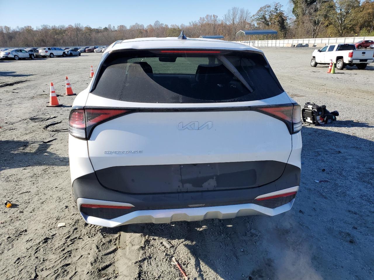 2023 Kia Sportage Ex - Image 6