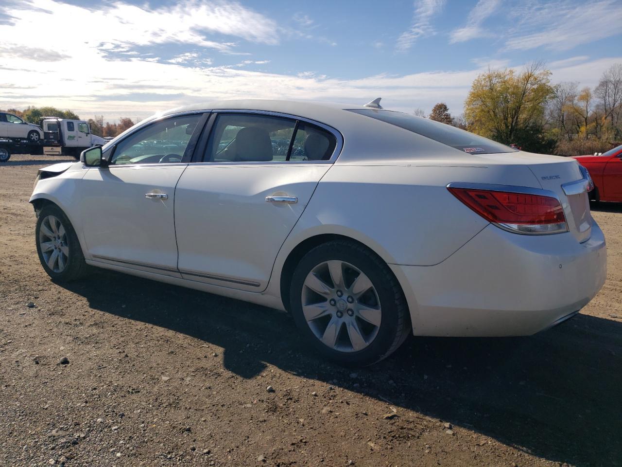 2011 Buick Lacrosse - Фото 2