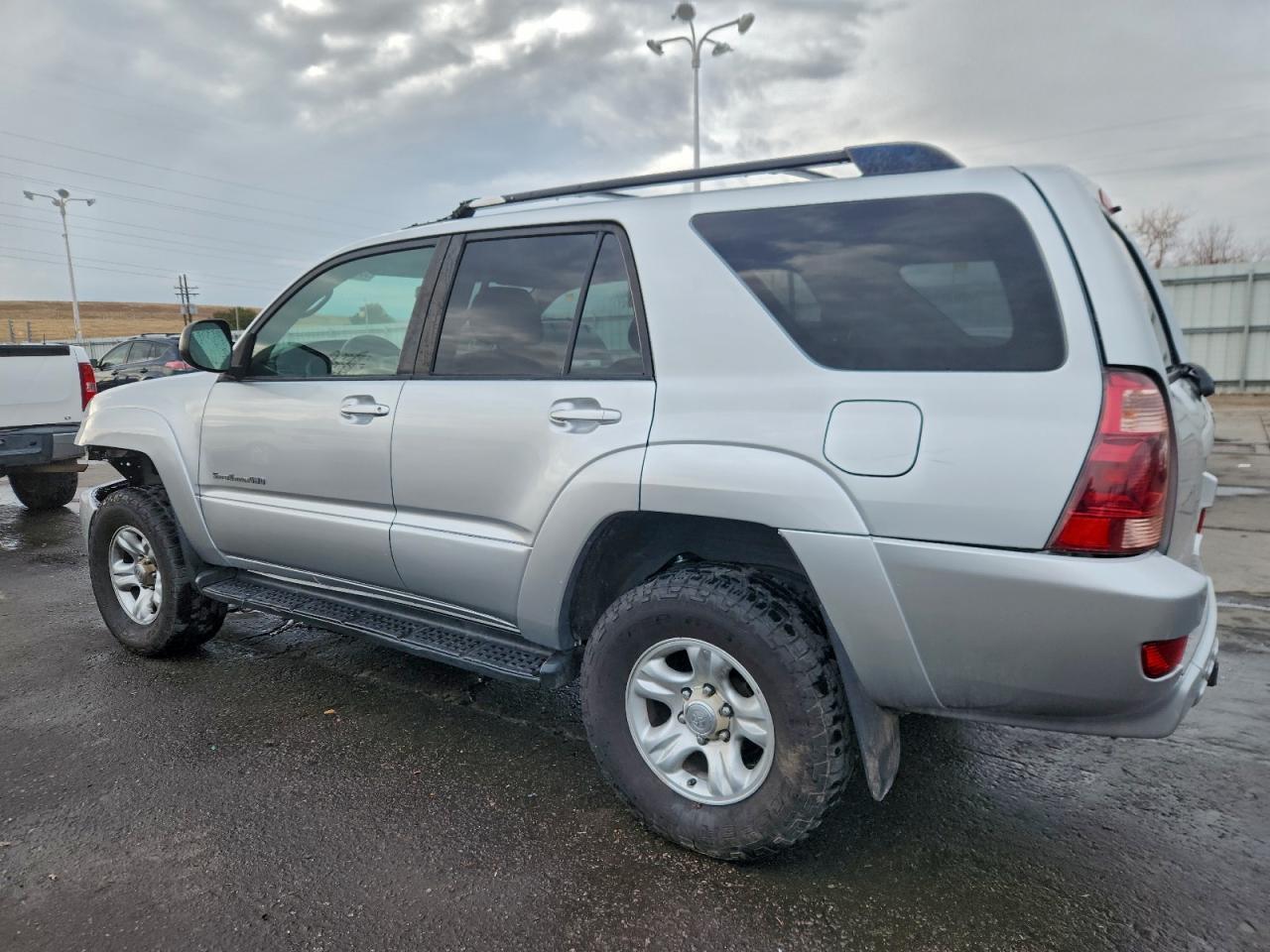 2004 Toyota 4Runner Sr5 - Фото 2
