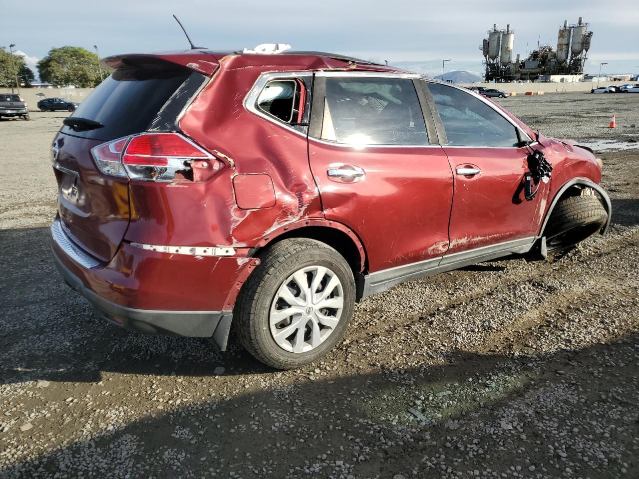 2016 Nissan Rogue S - Image 3