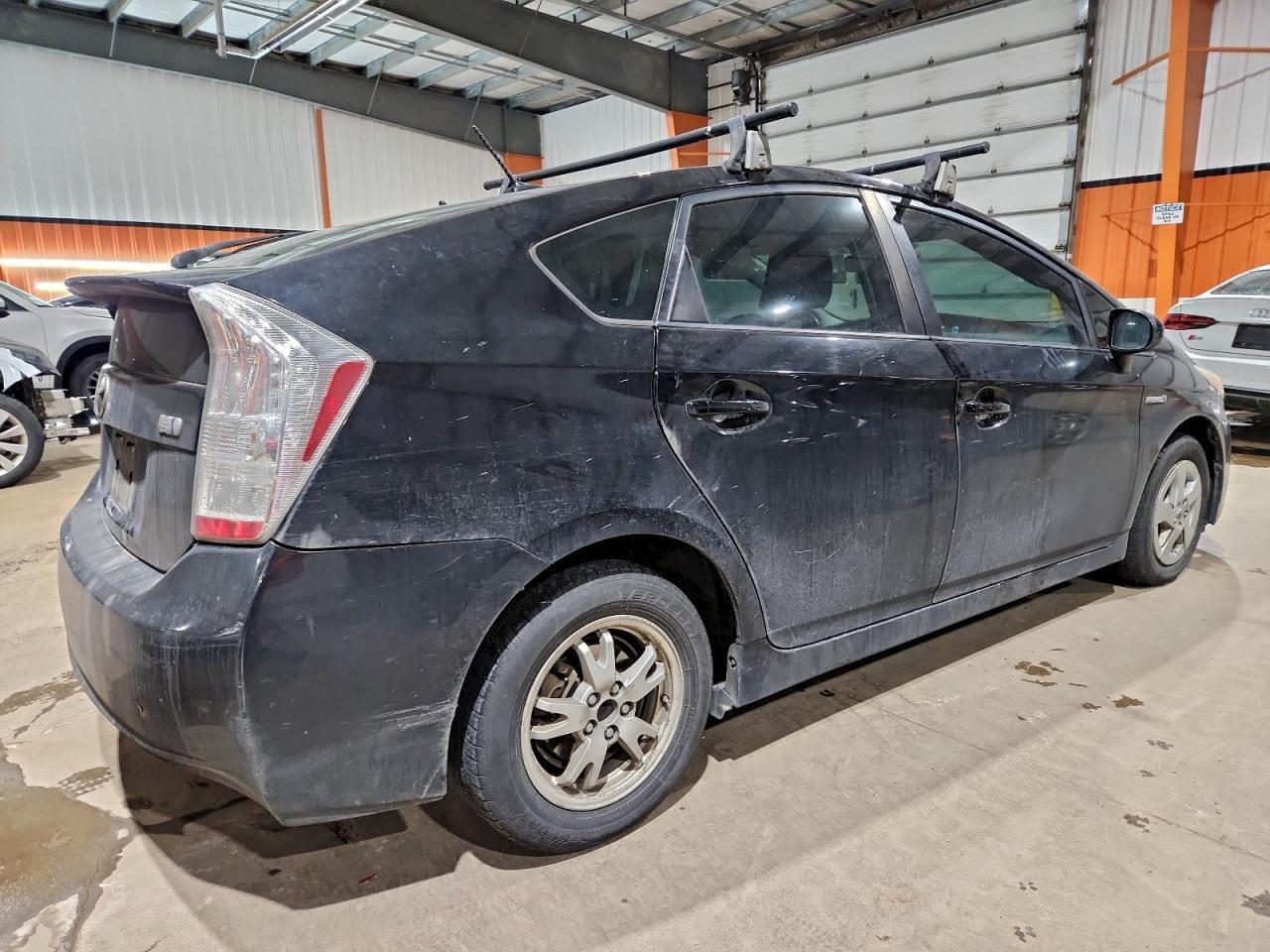 2011 Toyota Prius - Фото 3