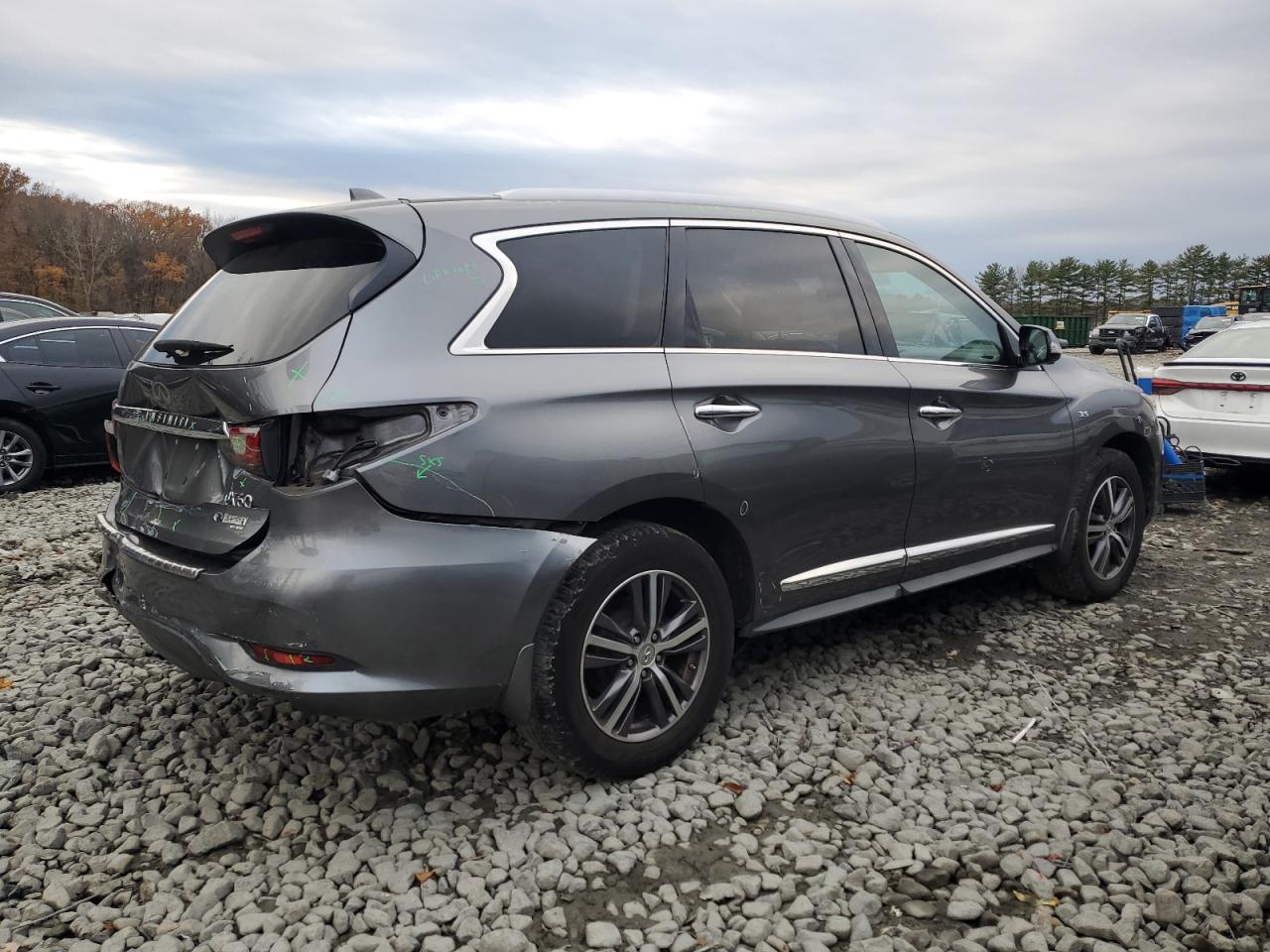2017 Infiniti Qx60 Base - Фото 3