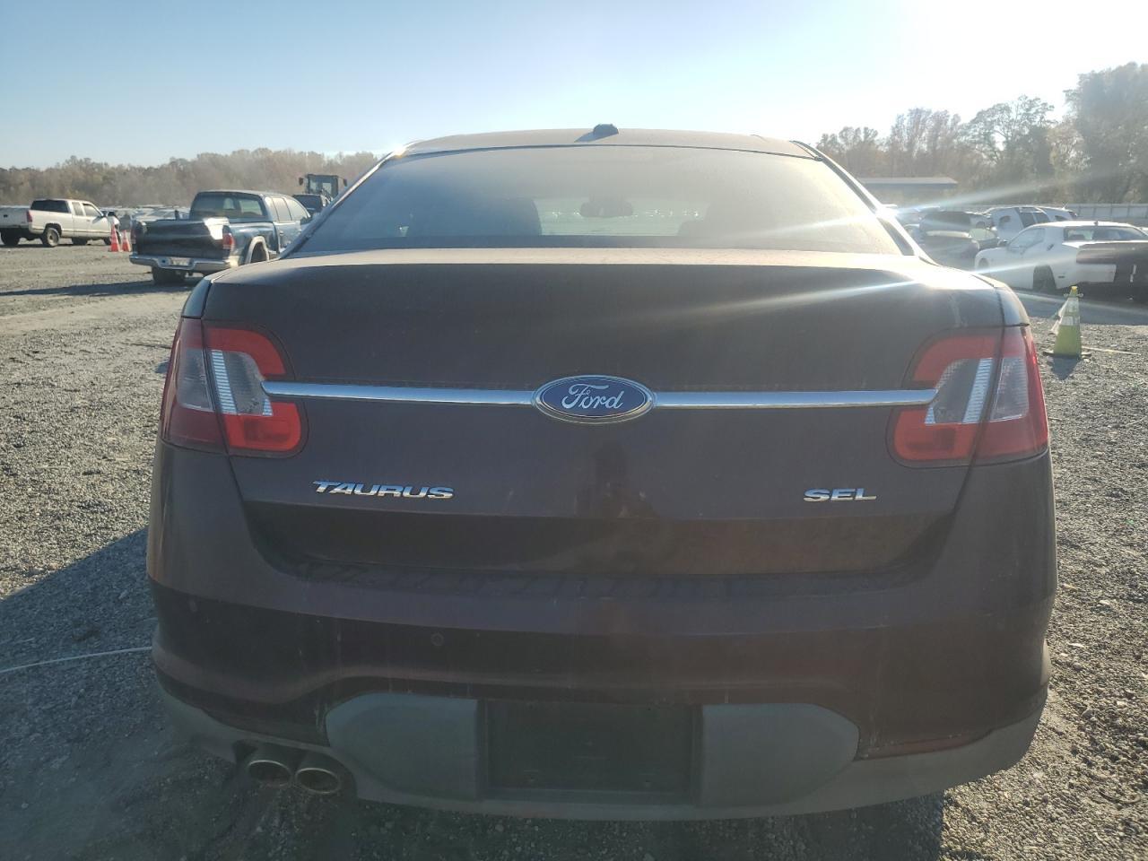 2011 Ford Taurus Sel - Фото 6