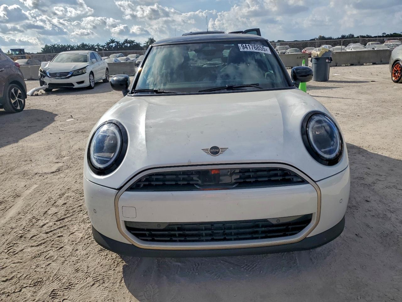 2025 Mini Cooper Base - Фото 5