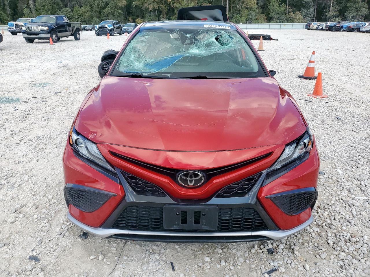 2022 Toyota Camry Xse - Фото 5