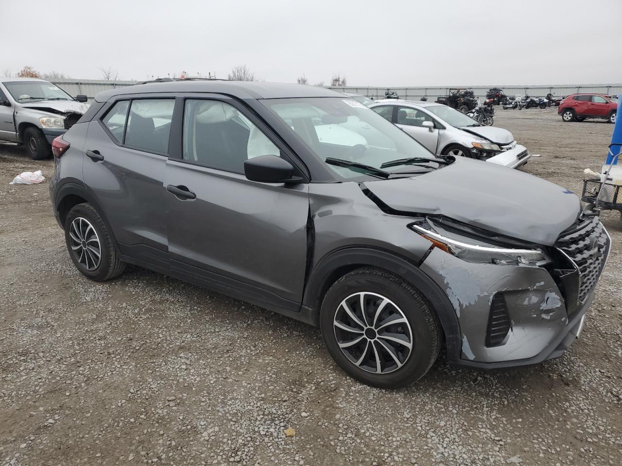 2024 Nissan Kicks S - Фото 4