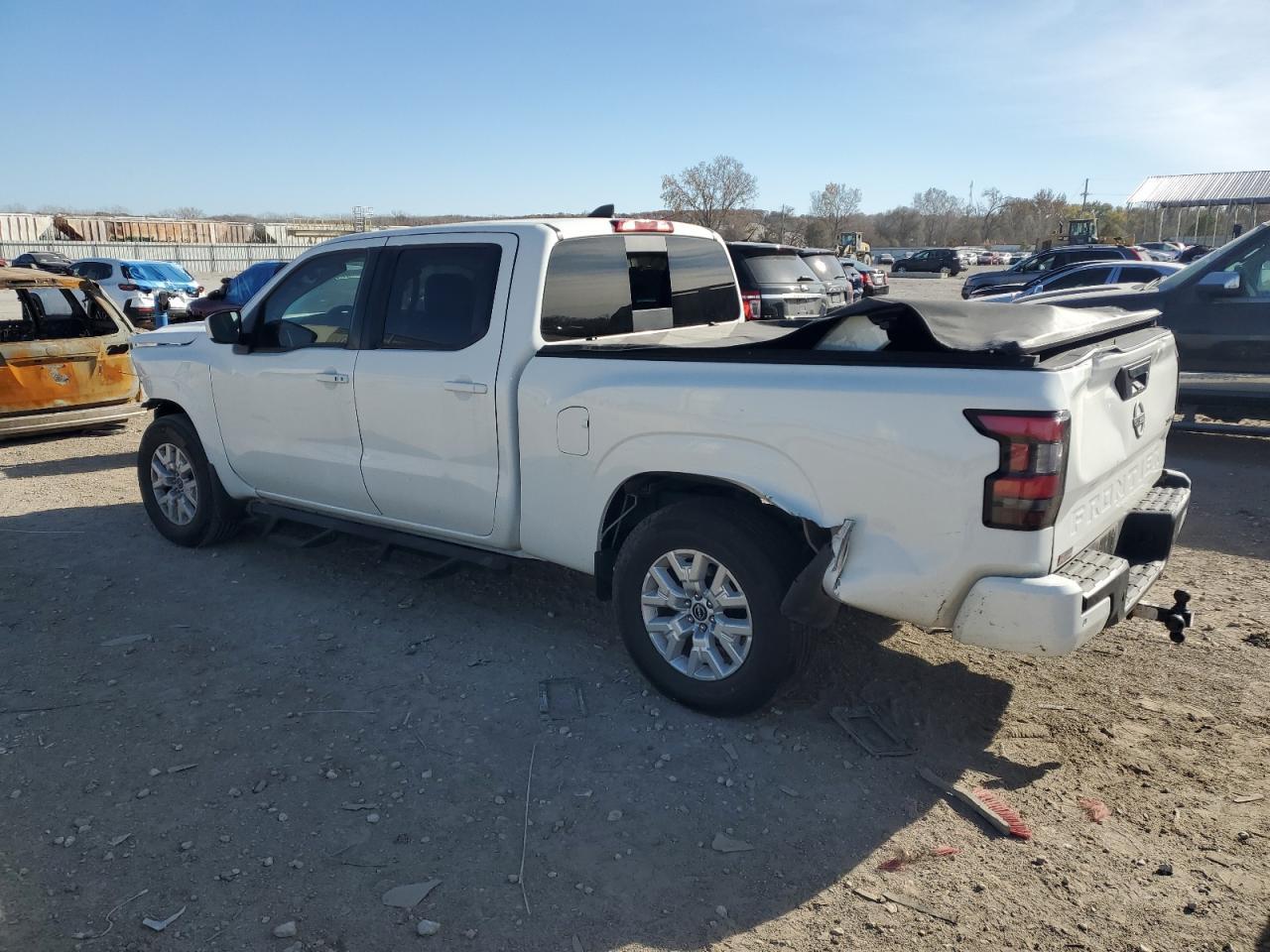 2023 Nissan Frontier Sv - Фото 2