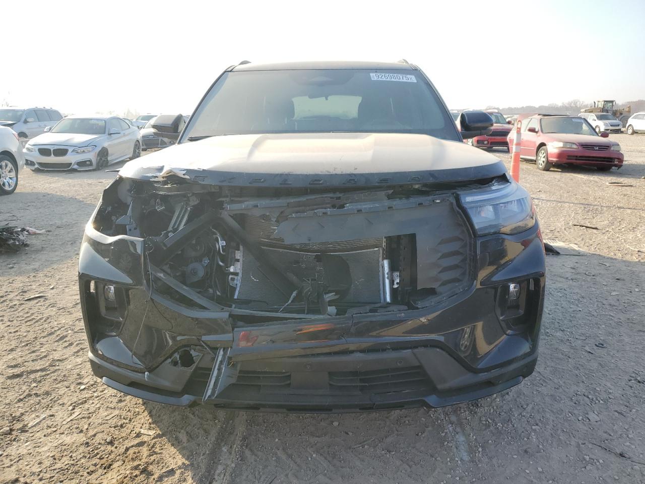 2025 Ford Explorer St-Line - Фото 5