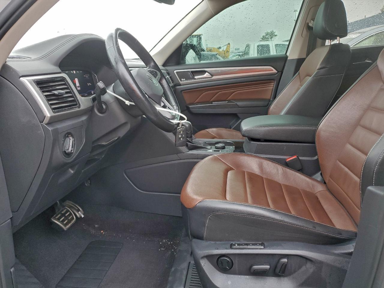 2021 Volkswagen Atlas Sel Premium R-Line - Image 7