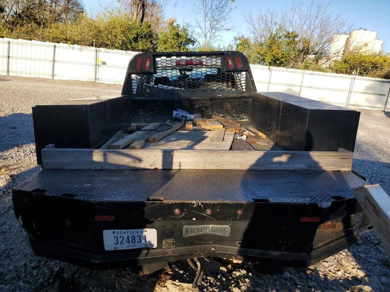 2017 Chevrolet Silverado K3500 - Фото 6