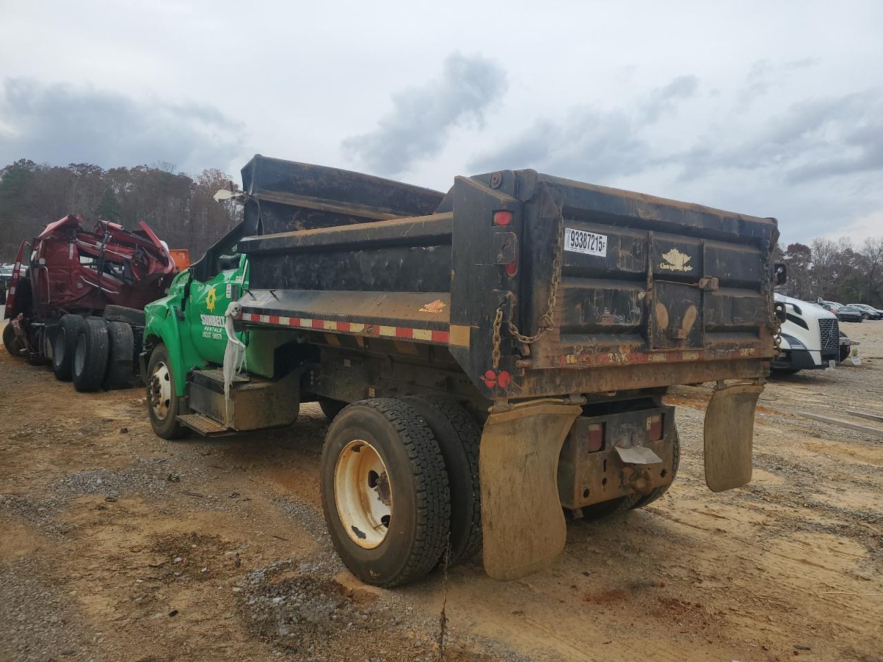 2018 Ford F650 Super Duty Dump Truck - Image 2