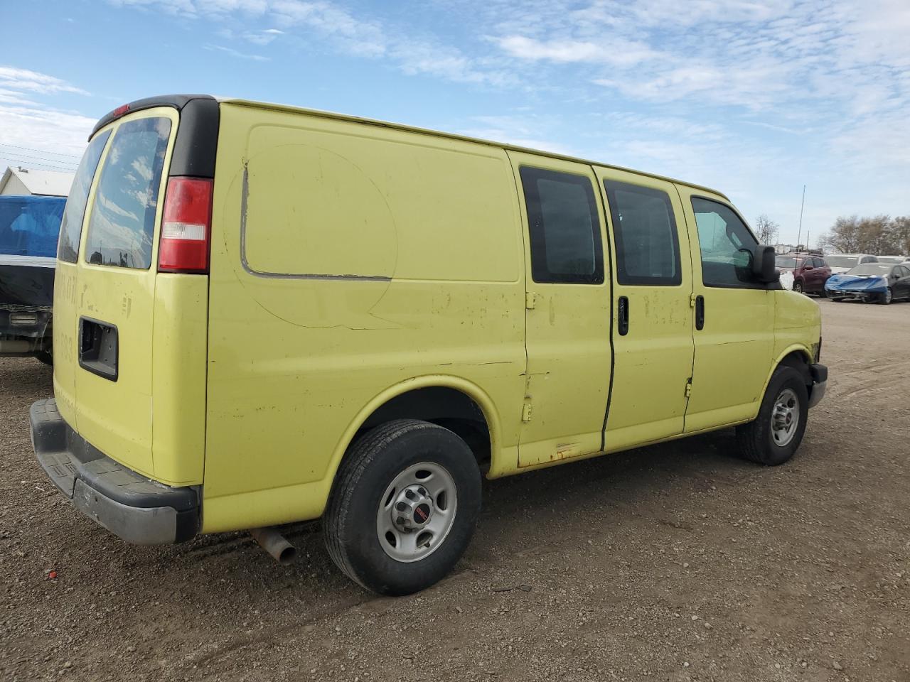 2016 GMC Savana G2500 - Фото 3