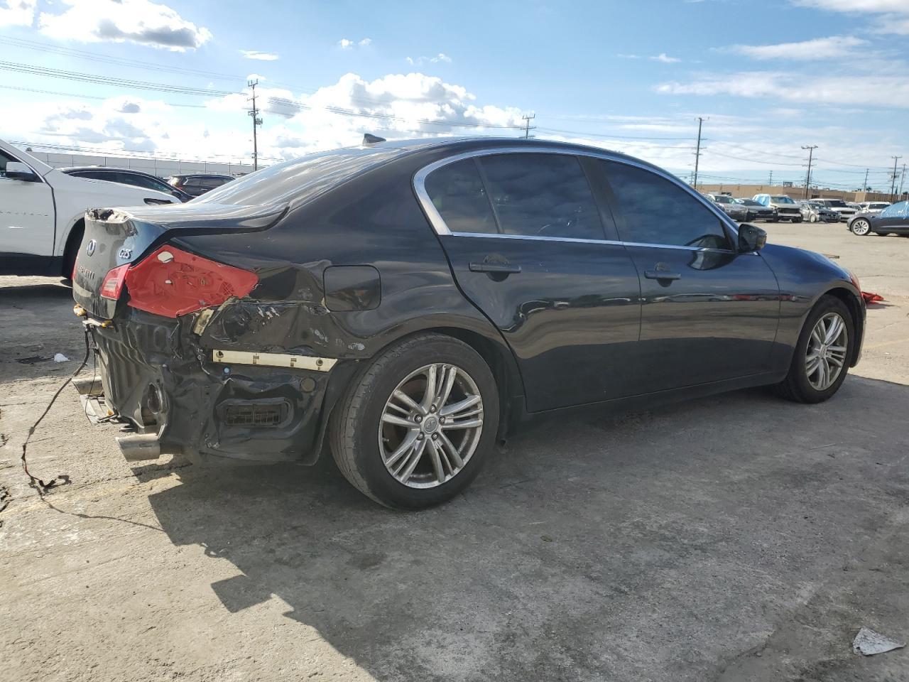 2011 Infiniti G25 Base - Фото 3
