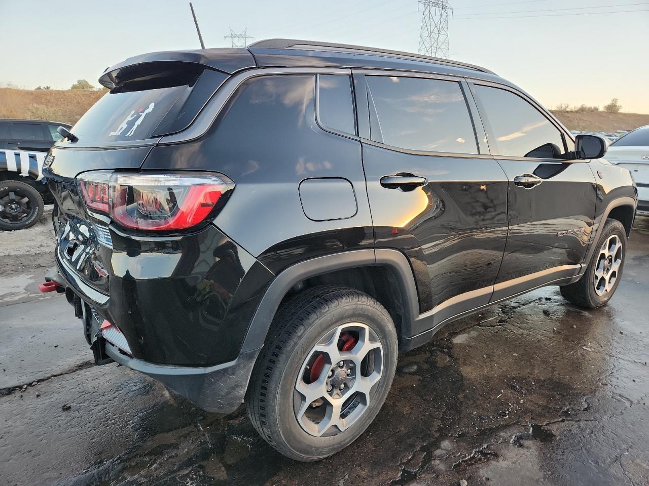 2022 Jeep Compass Trailhawk - Фото 3