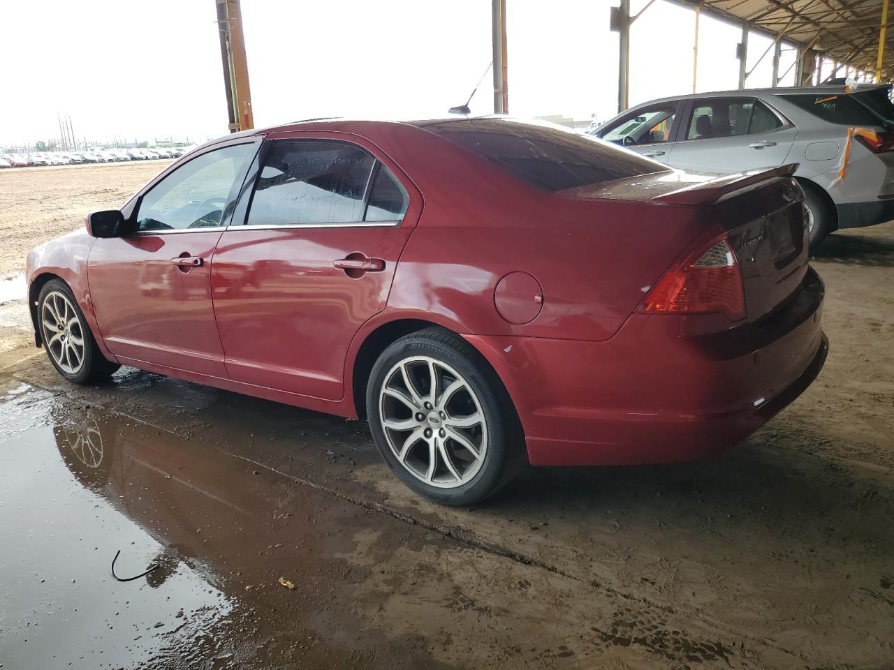 2012 Ford Fusion Se - Image 2