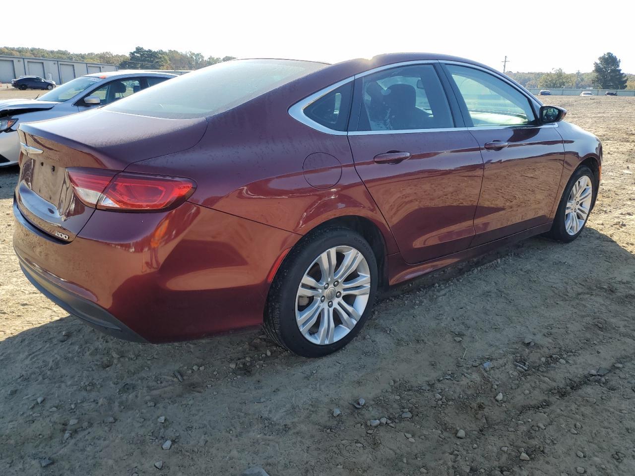 2015 Chrysler 200 Lx - Image 3