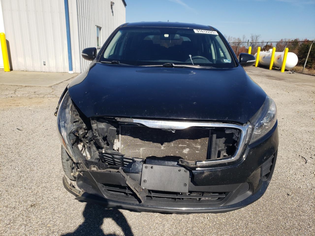 2019 Kia Sorento L - Image 5