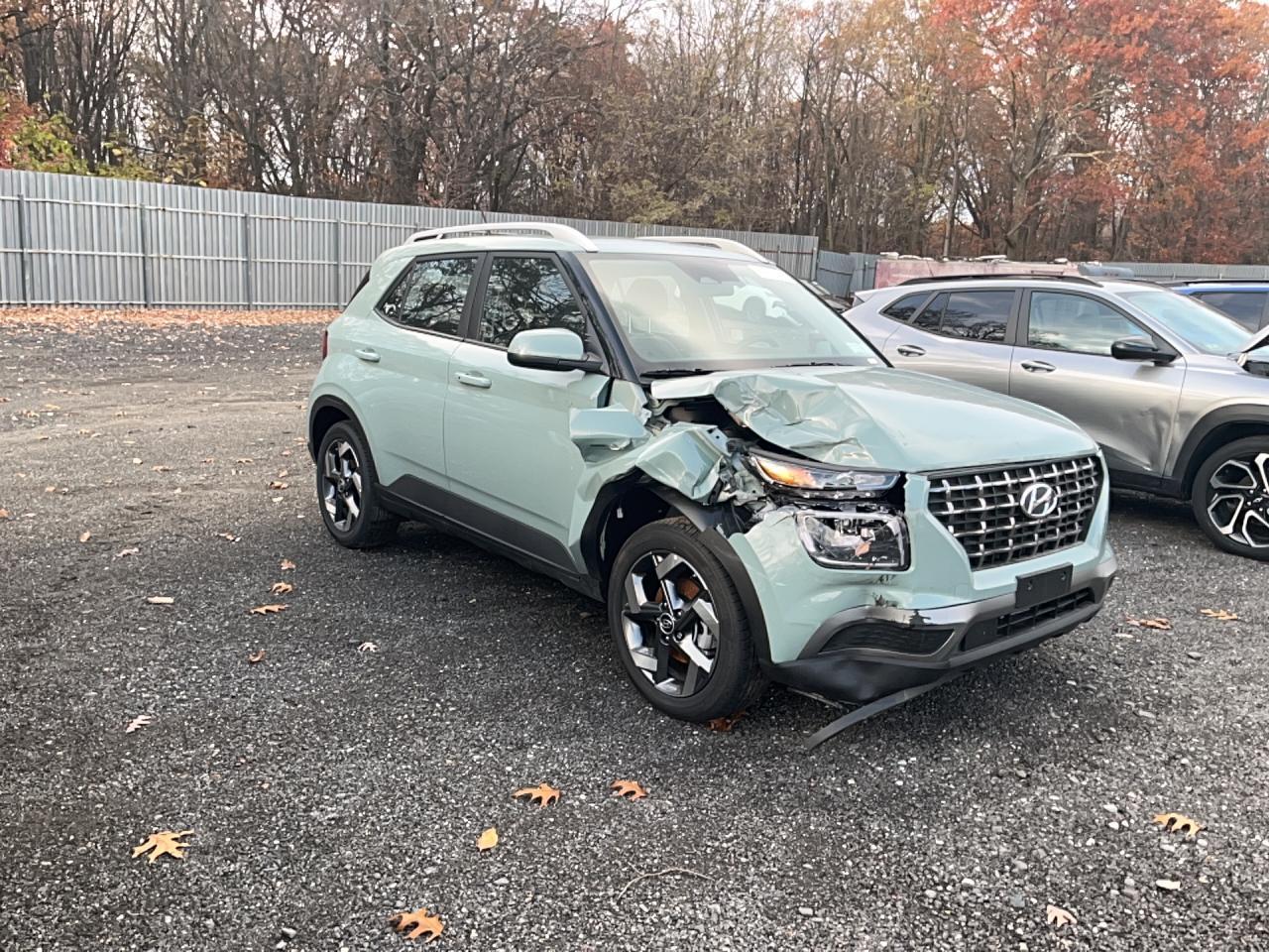 2025 Hyundai Venue Sel