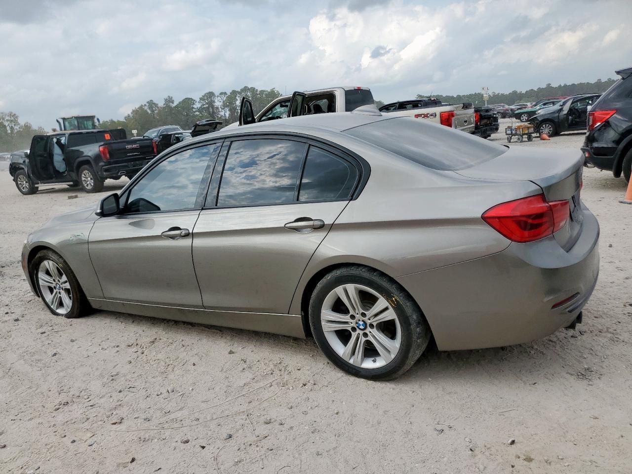 2016 BMW 328 I Sulev - Image 2