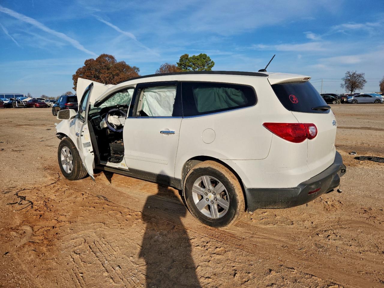 2012 Chevrolet Traverse Lt - Фото 2