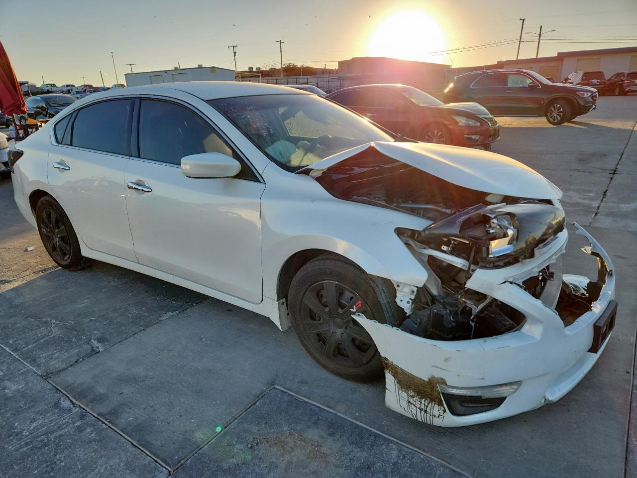 2014 Nissan Altima 2.5 - Фото 4