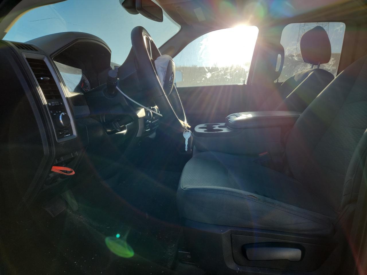 2017 Ram 1500 St - Image 7