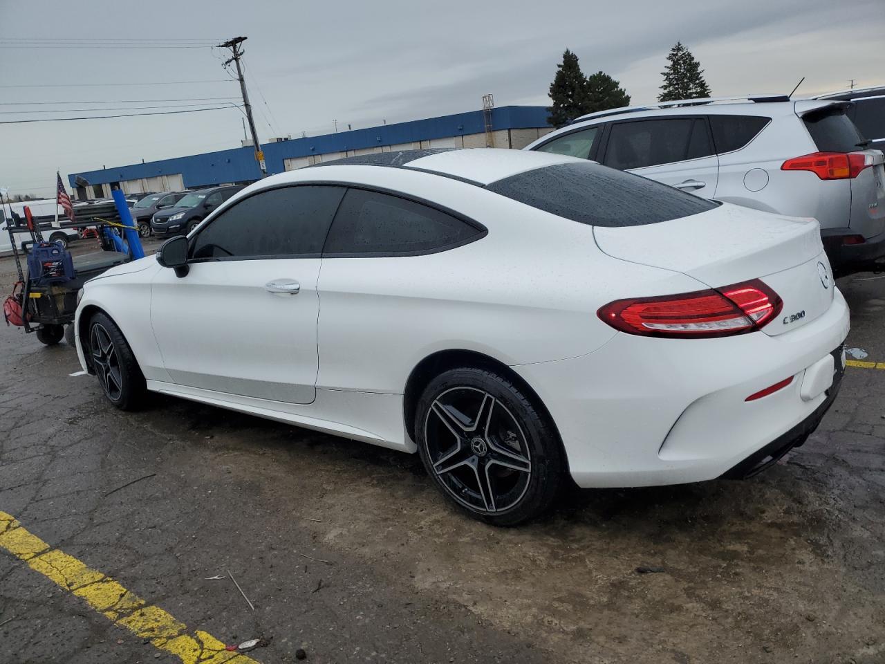 2023 Mercedes-Benz C 300 4Matic - Фото 2