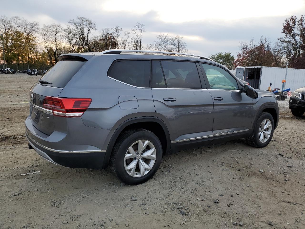 2018 Volkswagen Atlas Sel - Image 3