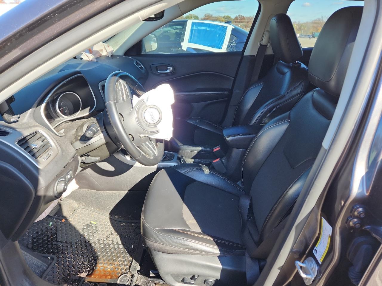2020 Jeep Compass Latitude - Фото 7
