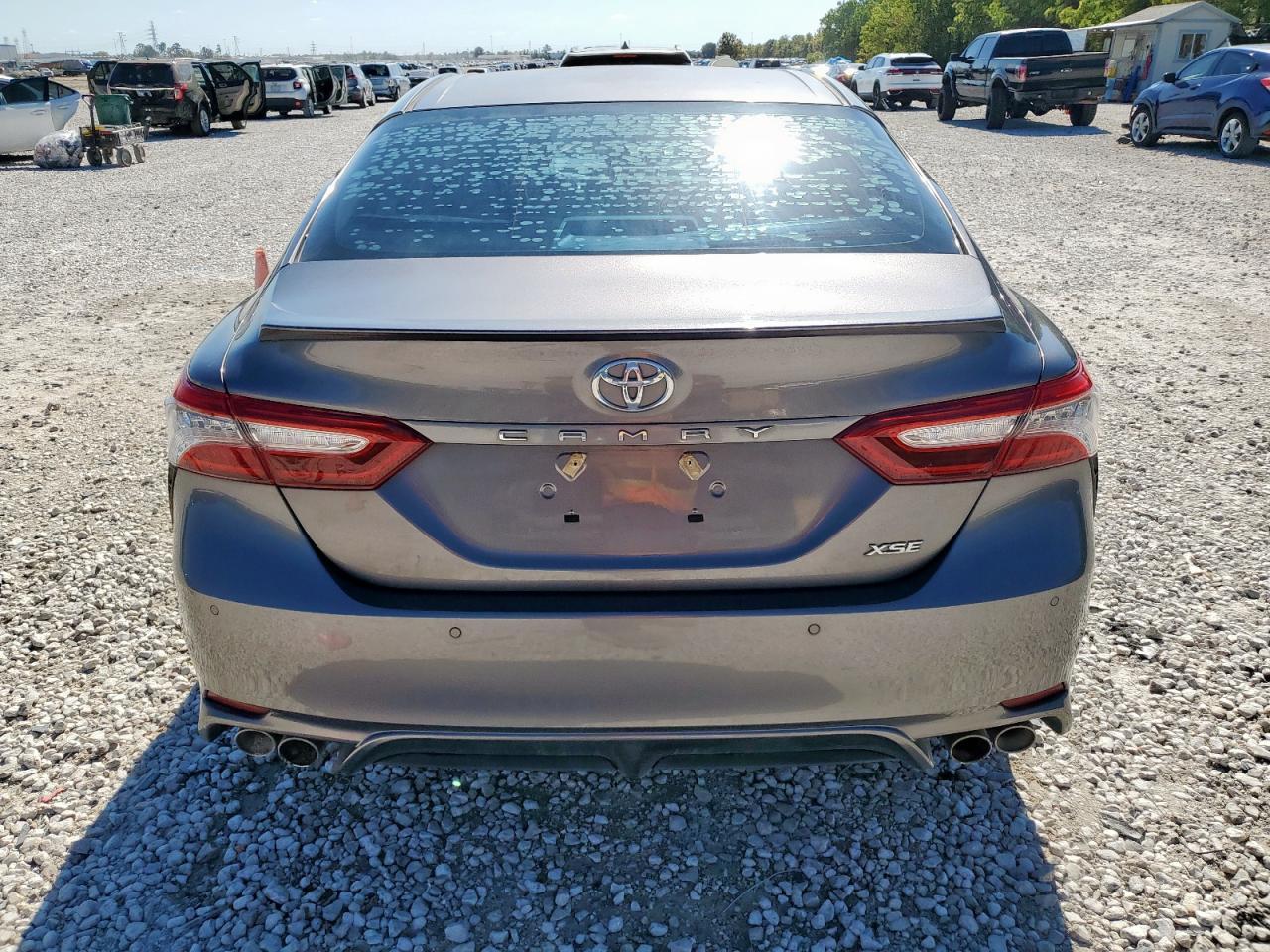 2018 Toyota Camry Xse - Фото 6