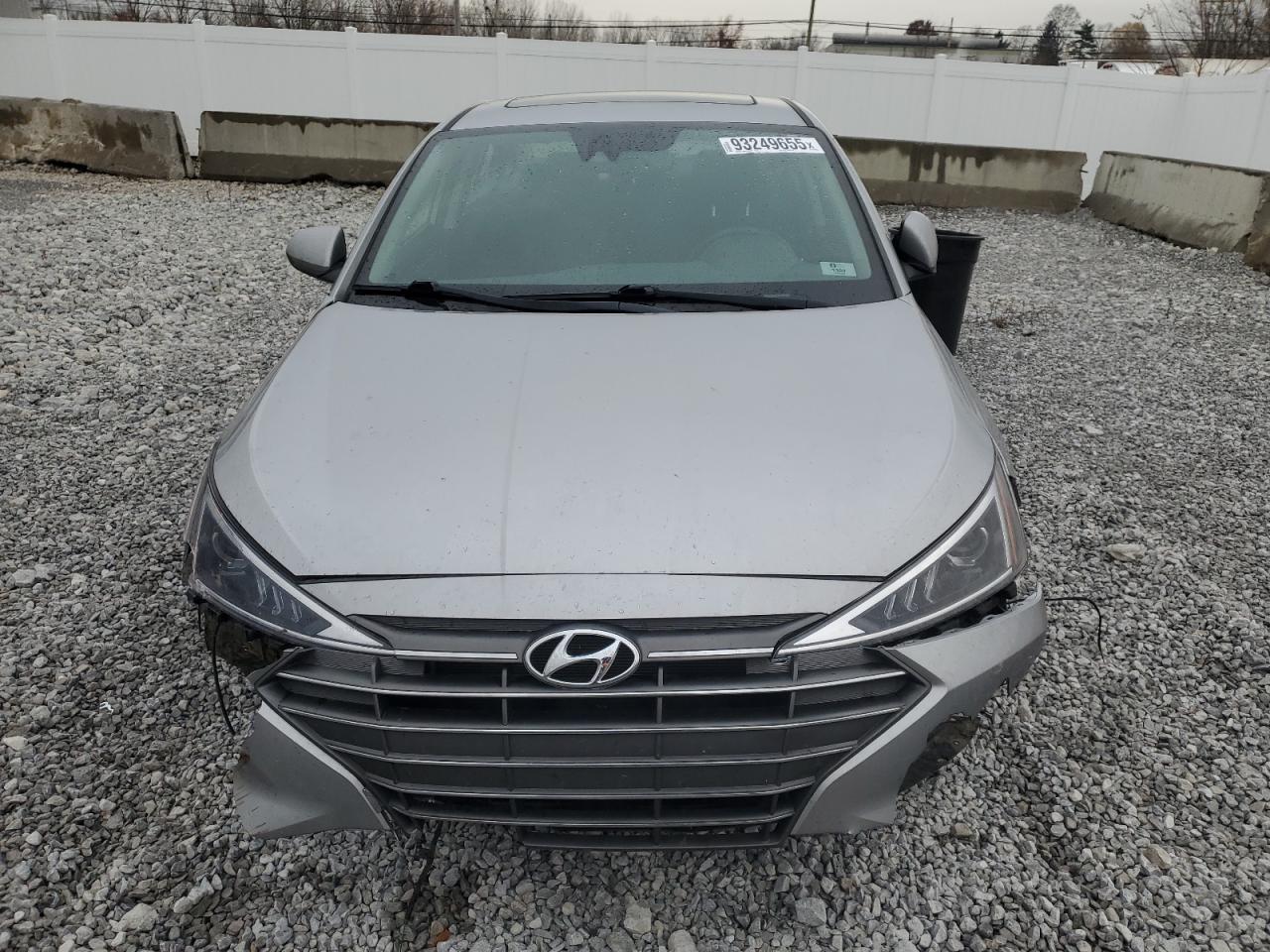 2020 Hyundai Elantra Sel - Image 5