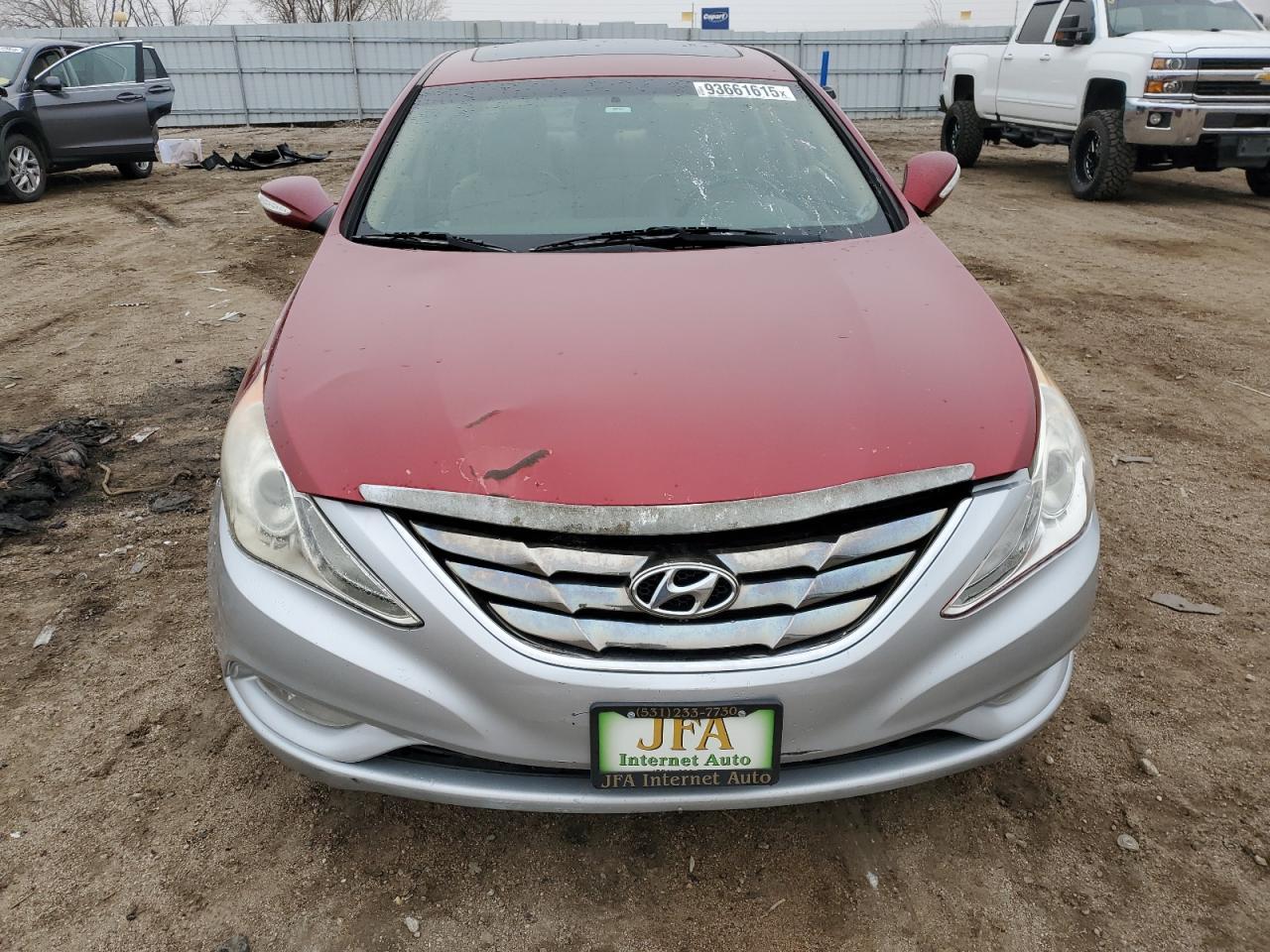 2011 Hyundai Sonata - Image 5