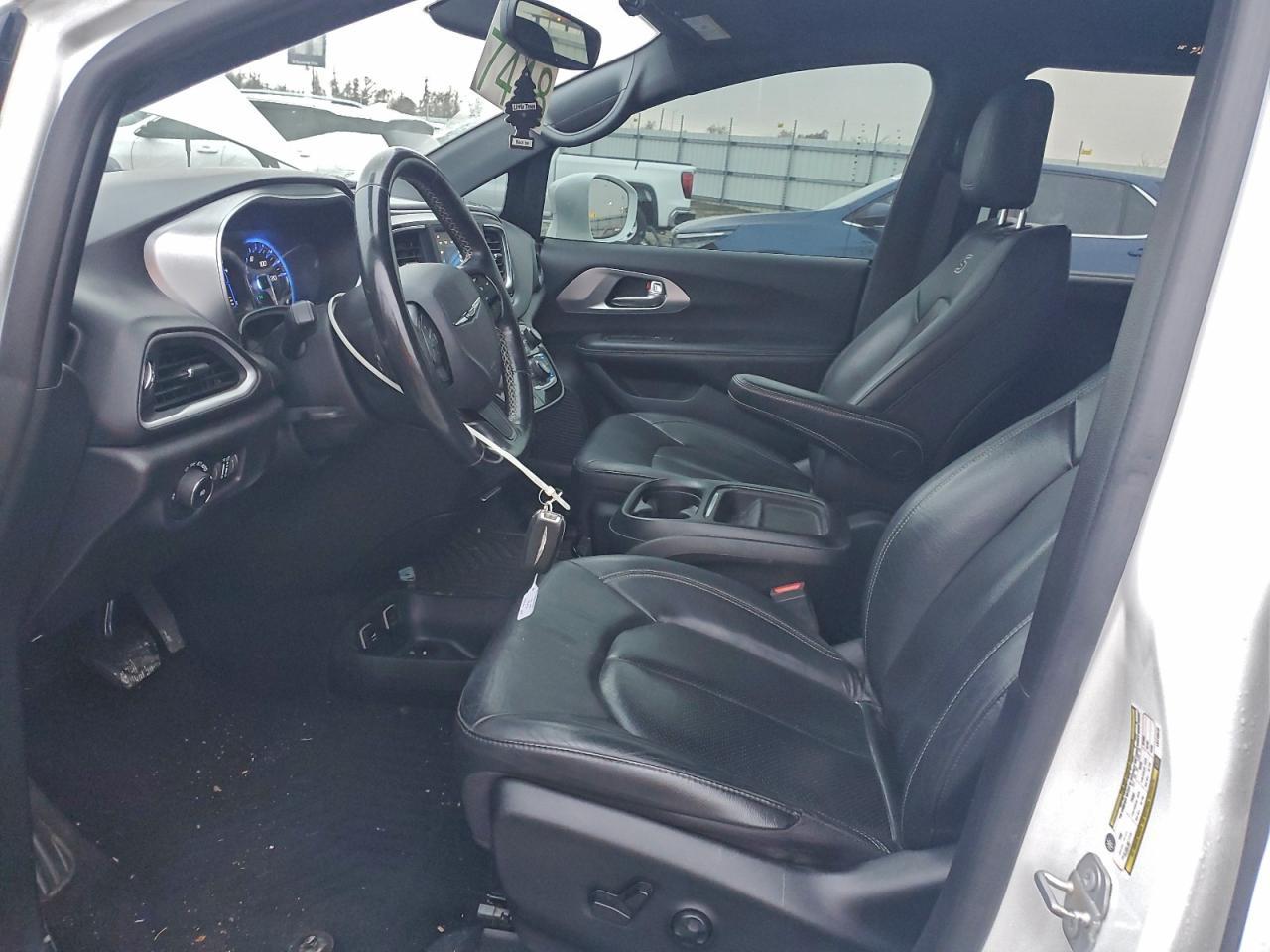 2020 Chrysler Pacifica Touring L - Фото 7