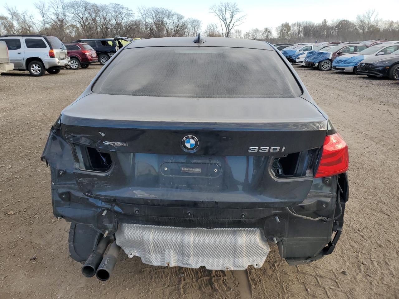 2017 BMW 330 Xi - Image 6