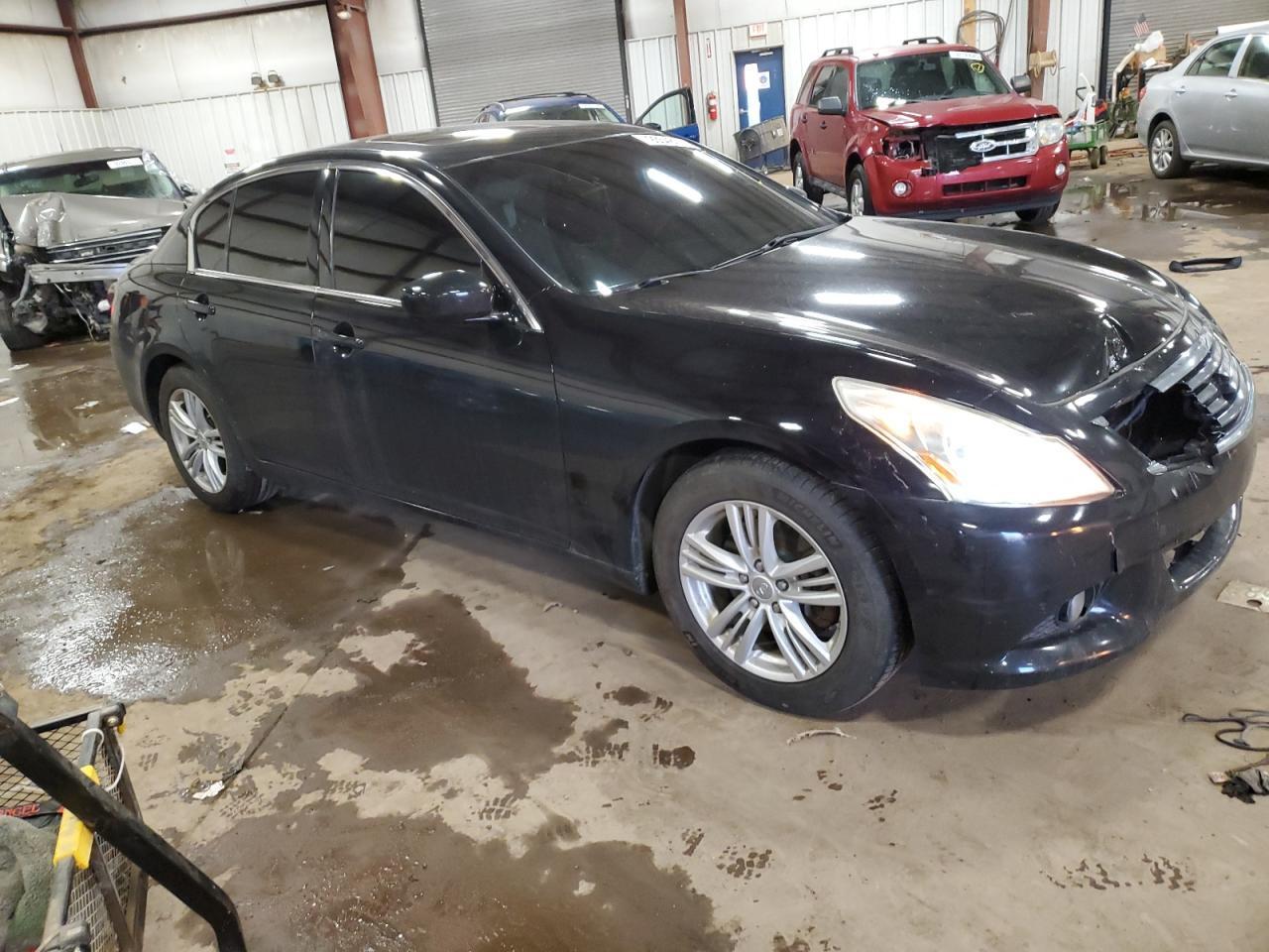 2011 Infiniti G37 - Фото 4