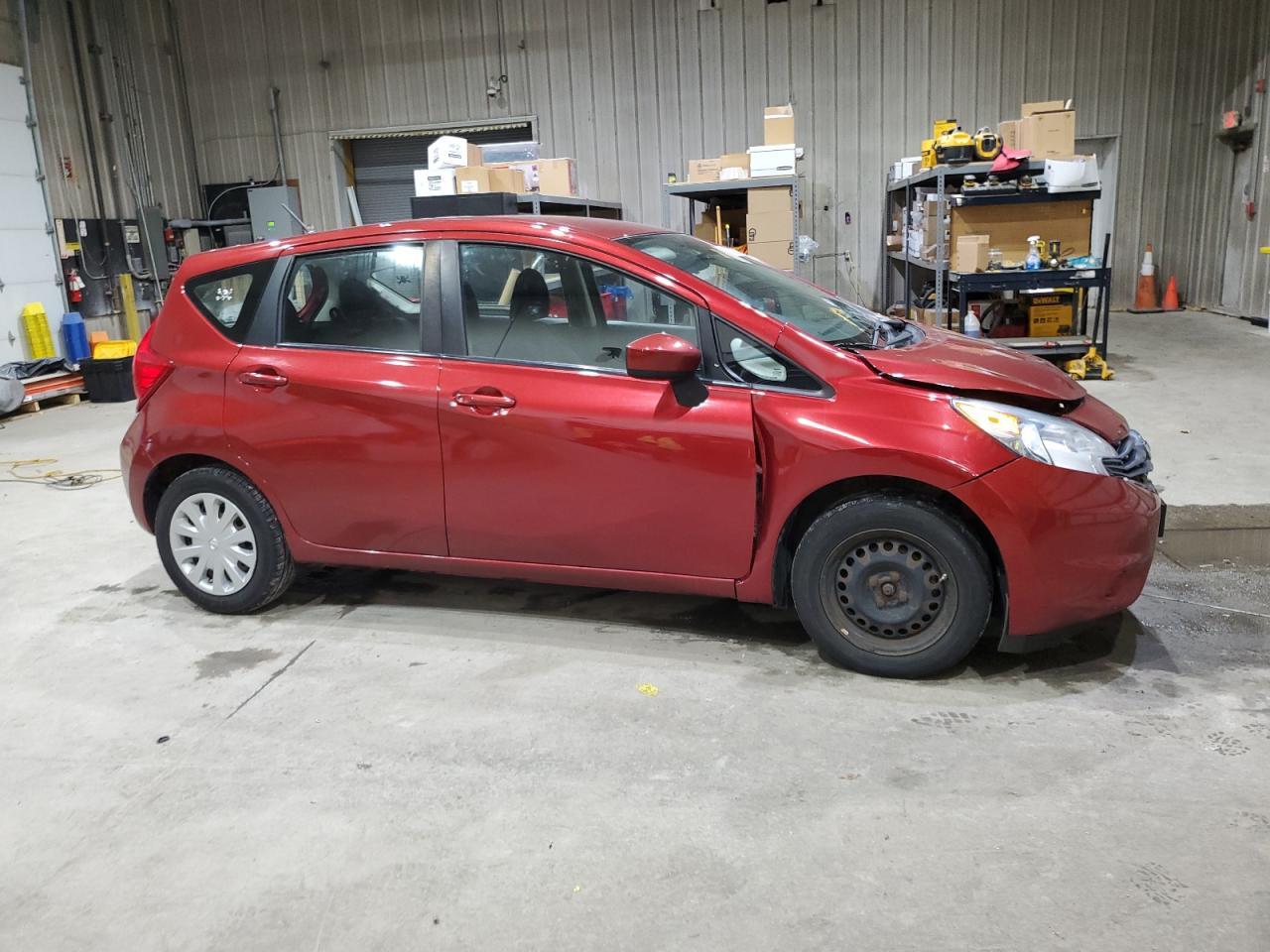 2016 Nissan Versa Note S - Фото 4