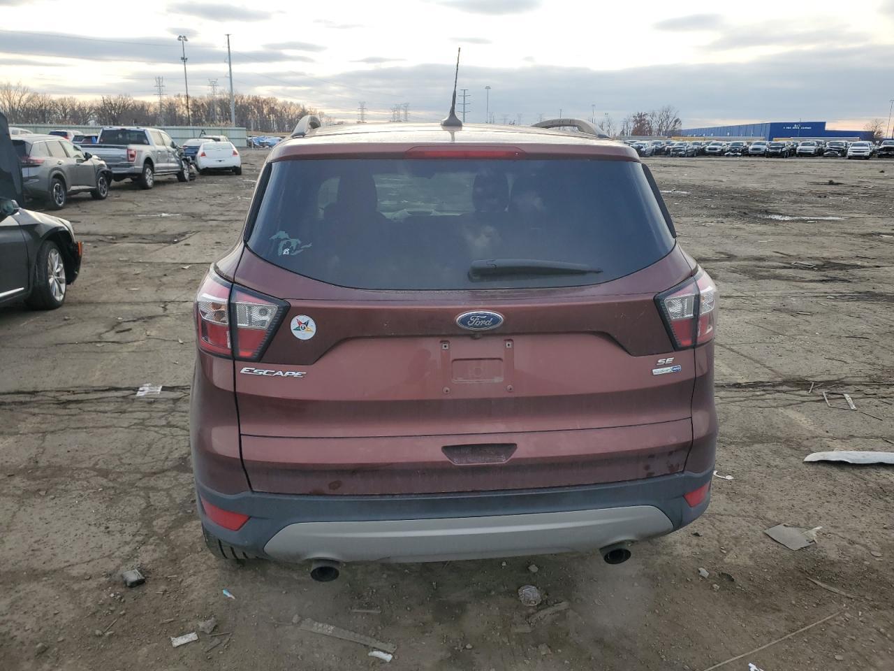 2018 Ford Escape Se - Фото 6