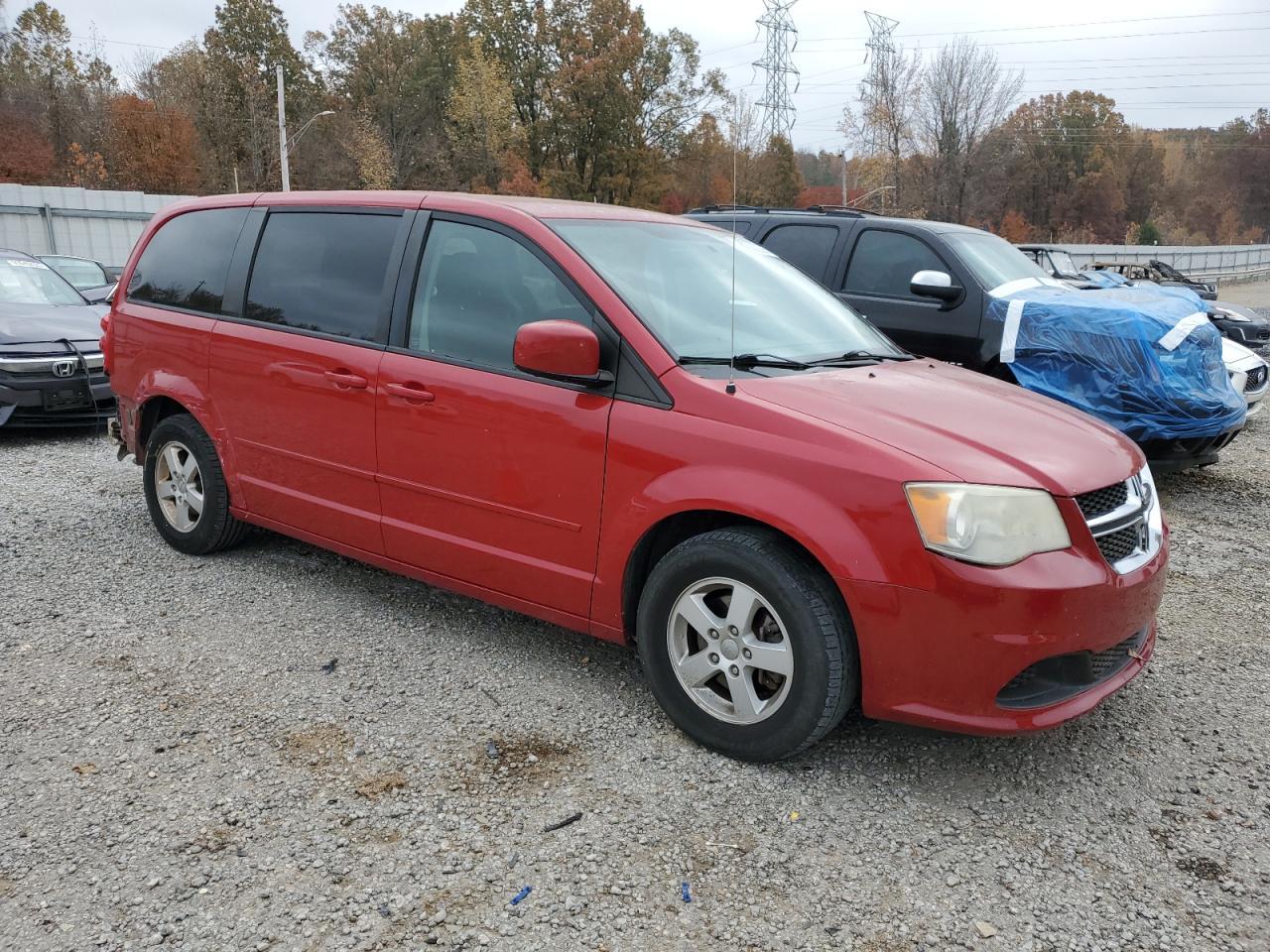 2013 Dodge Grand Caravan Sxt - Фото 4