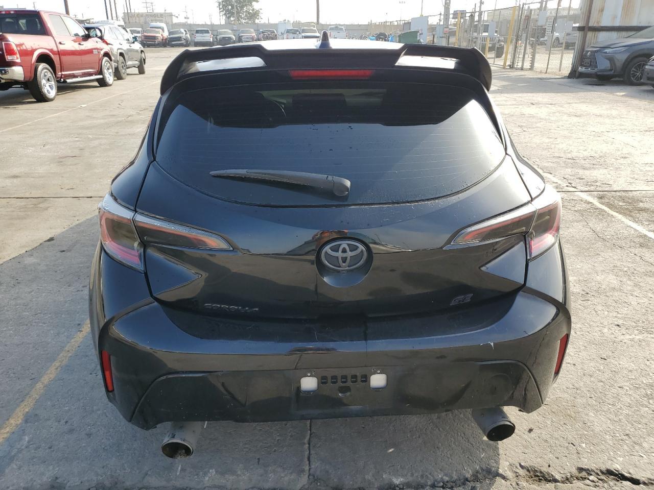 2020 Toyota Corolla Se - Фото 6