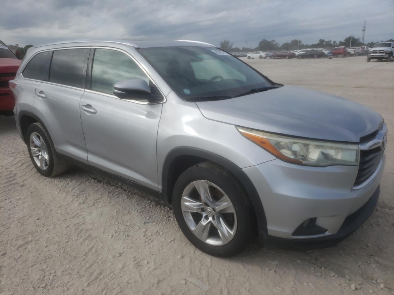 2015 Toyota Highlander Limited - Фото 4