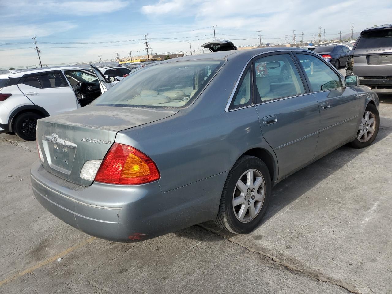 2000 Toyota Avalon Xl - Фото 3