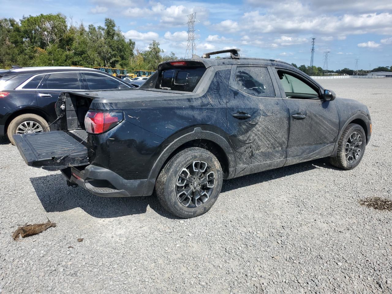 2022 Hyundai Santa Cruz Sel - Image 3