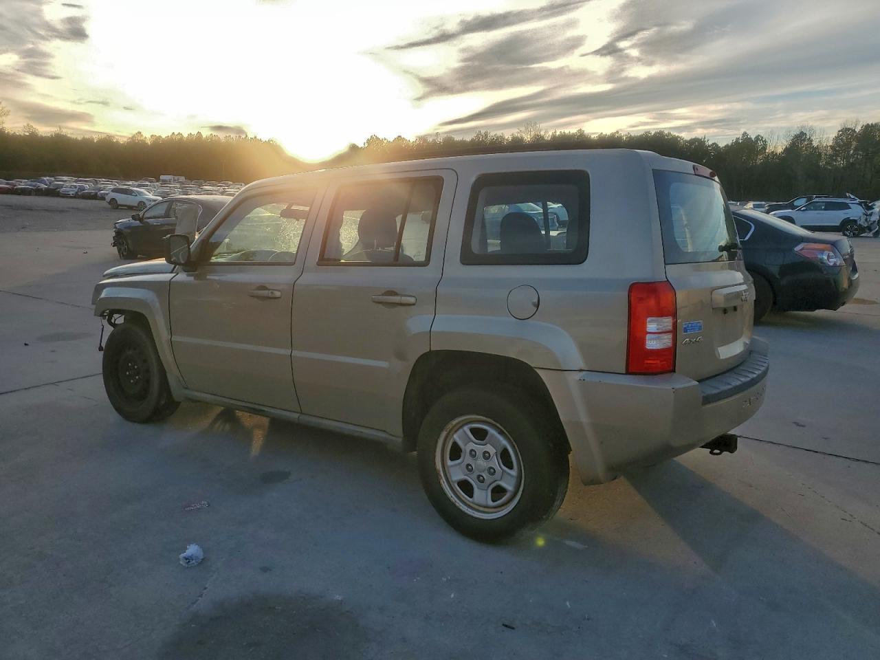 2010 Jeep Patriot Sport - Image 2