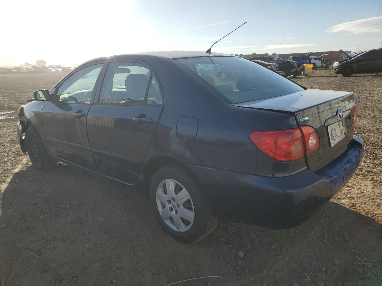 2005 Toyota Corolla Ce - Фото 2