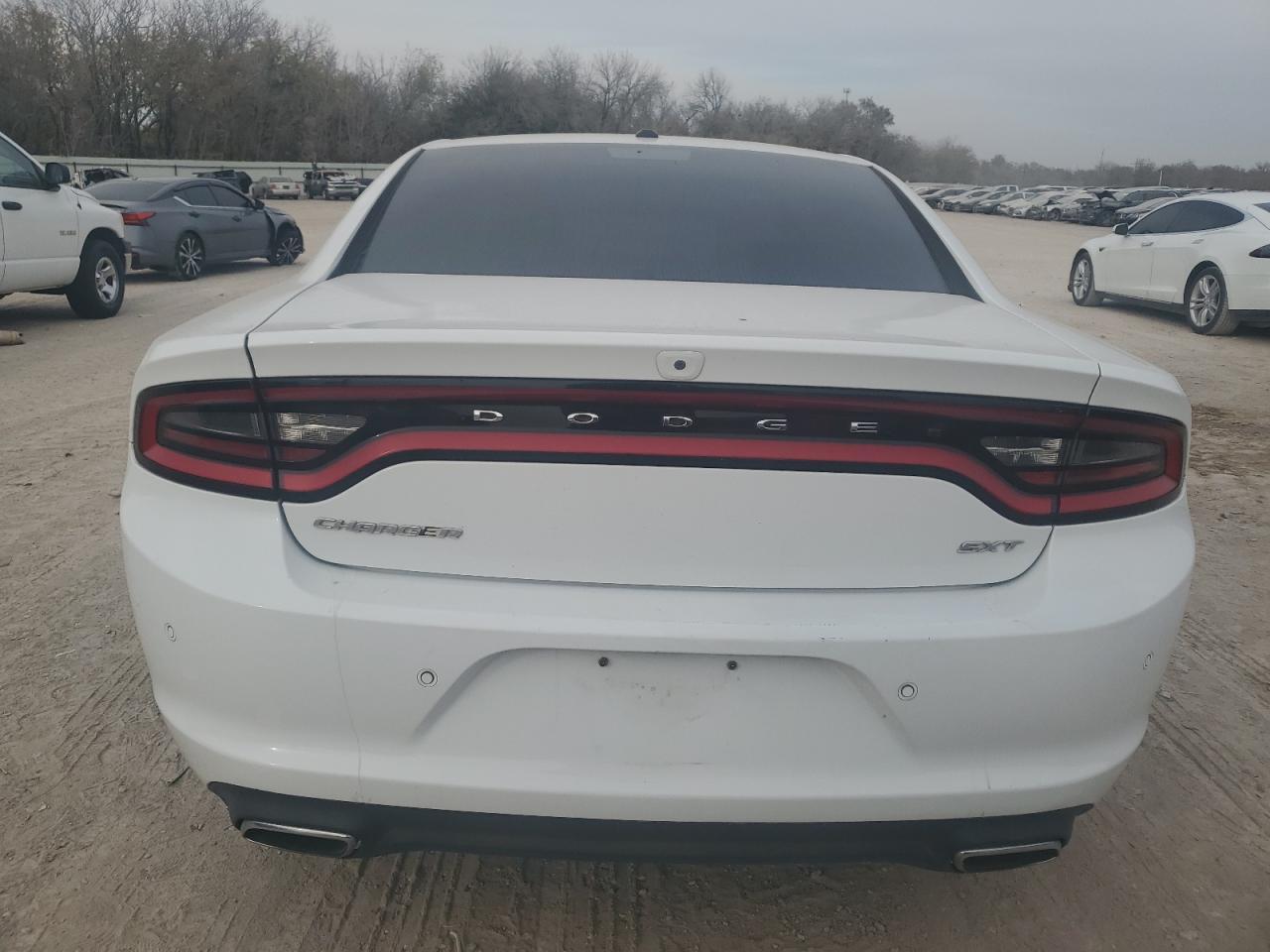 2018 Dodge Charger Sxt - Image 6